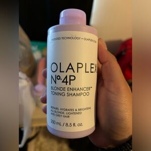 Olaplex Blonde Enhancing Toner Shampoo 8.5 OZ